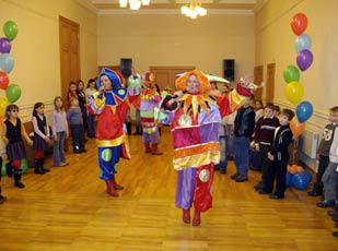 Праздник для детей, сказочные герои, скоморохи, клоуны, детские программы, спектакли.